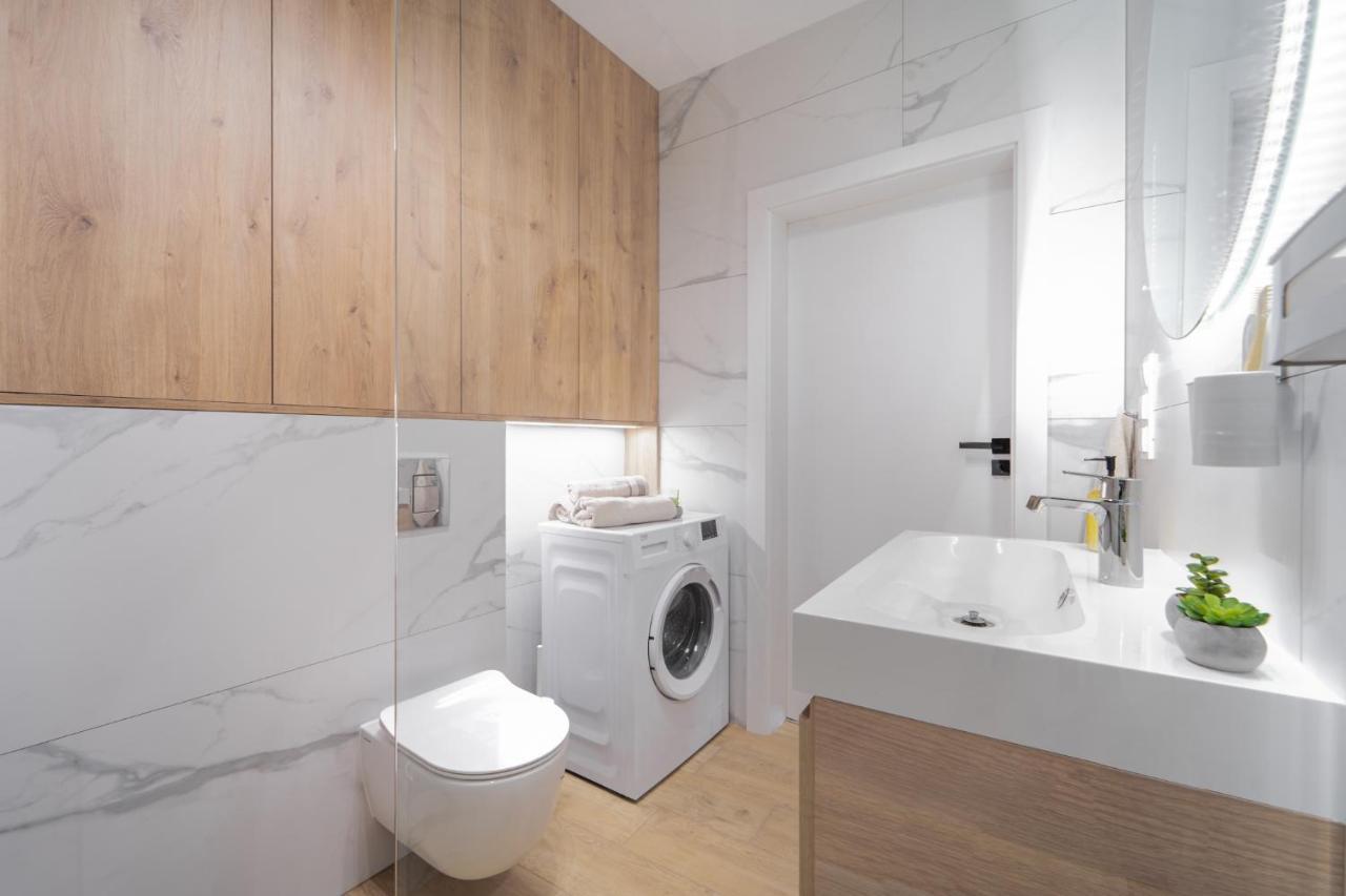 Apartament Kameralis Old Town - Klimatyzacja - Balkon - Winda Эльблонг Экстерьер фото